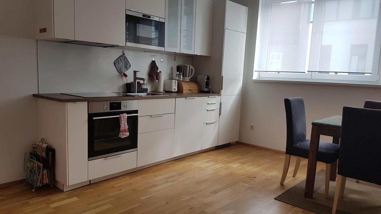 Moderne Maisonette Mit Terrasse * Wien